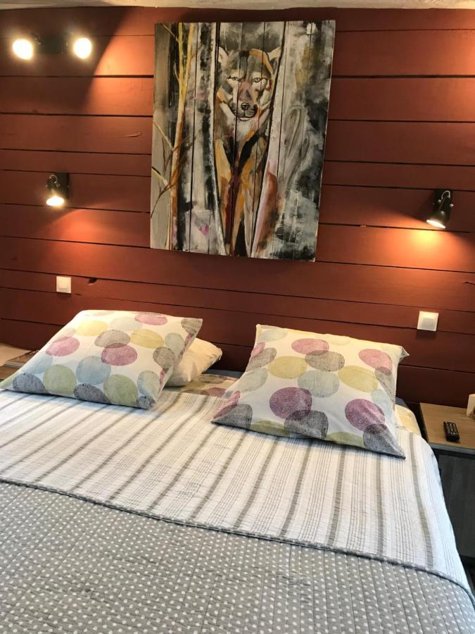 La Taniere Des Ours Bed & Breakfast Chaumont-sur-Tharonne Exterior photo